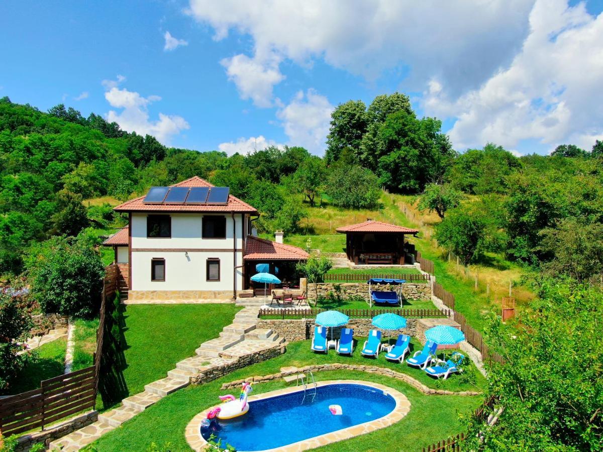 House Maya Tryavna Esterno foto